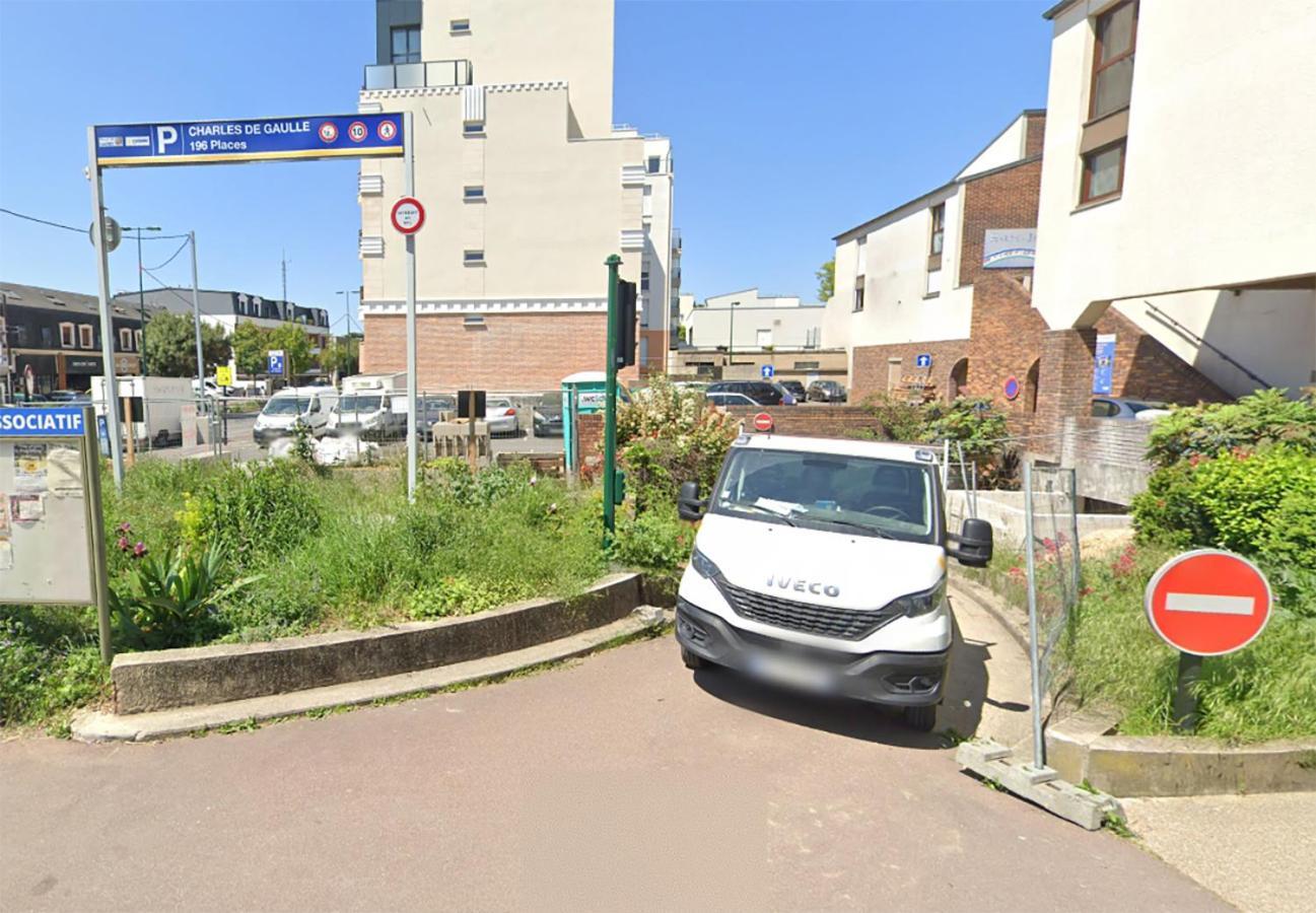 Le Hangar Fleuri Gagny Exterior foto
